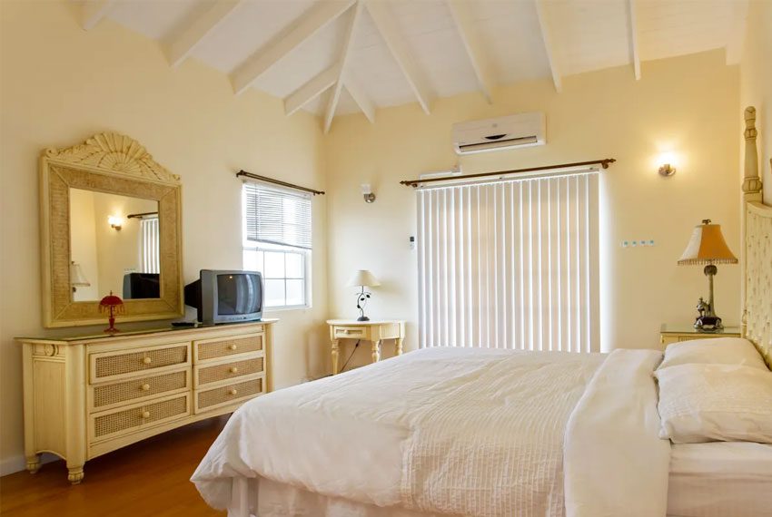 St-Lucia-homes---Villa-Chloesa---Bedroom
