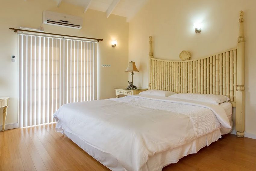 St-Lucia-homes---Villa-Chloesa---Master-Bedroom