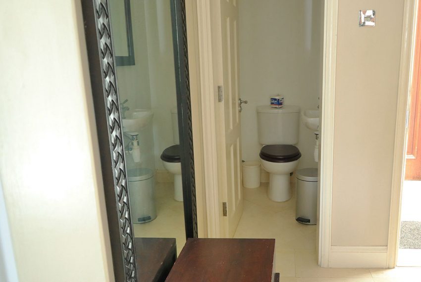 St-Lucia.-Homes---Villa-Valarie---Bathroom