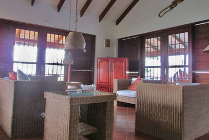 St-Lucia-Homes-Panaramic-Home---living-room