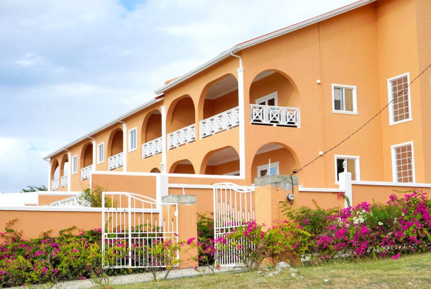 ST-Lucia-Homes---Belle-Vue-Development---building-5