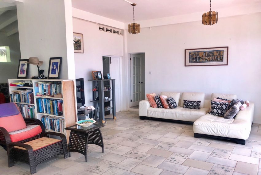 St-Lucia-Homes-CAP120---Livingroom