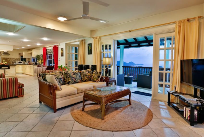 St Lucia Homes - Cap134 - Greatroom-2