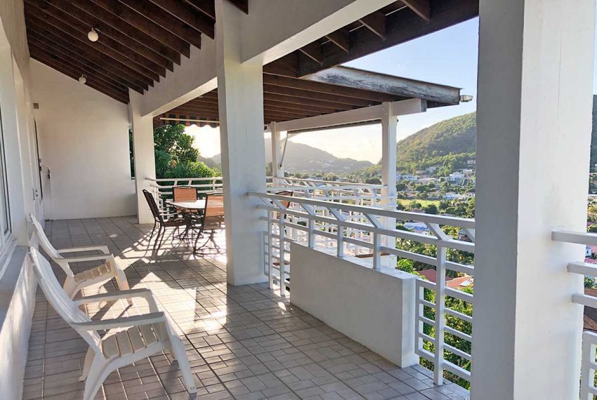 St-Lucia-Homes-Kings-View---Balcony