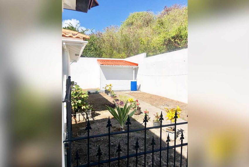 St-Lucia-Homes-Marcel-Home-Garden