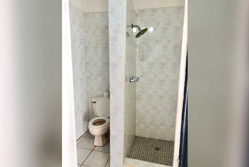 St-Lucia-Homes-Marcel-Home-Main-Bathroom-4-b