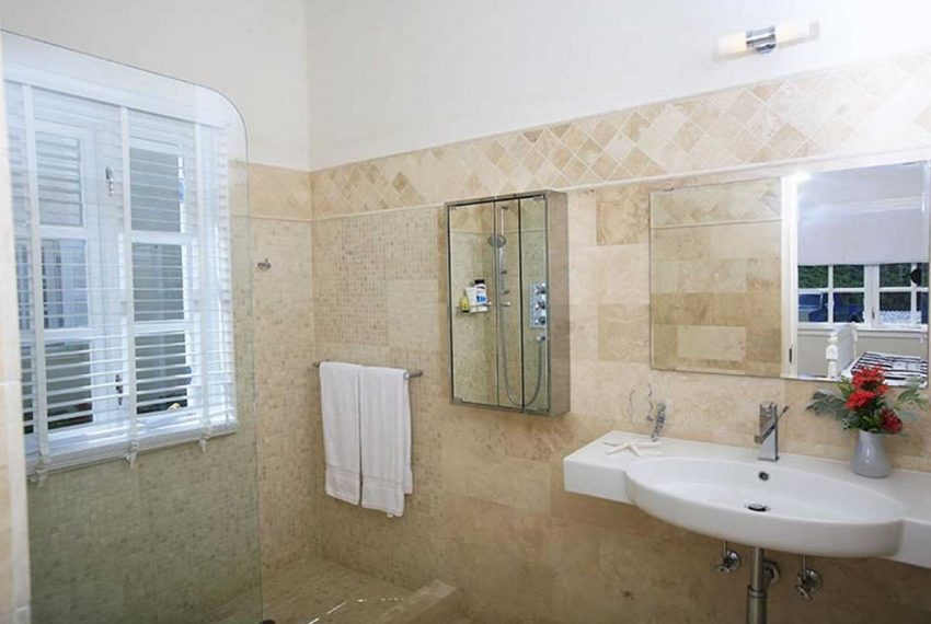 St-Lucia-Homes-Real-Estate---Seaview-Residence---Bathroom-3