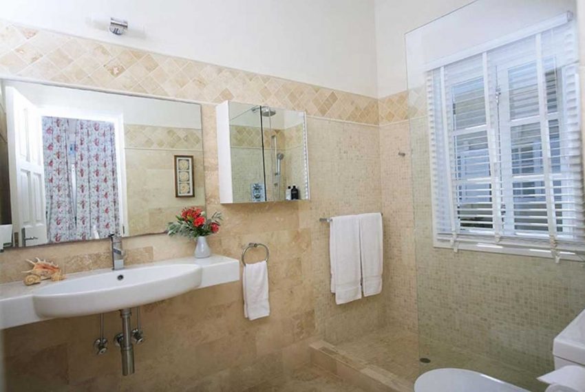 St-Lucia-Homes-Real-Estate---Seaview-Residence---Bathroom