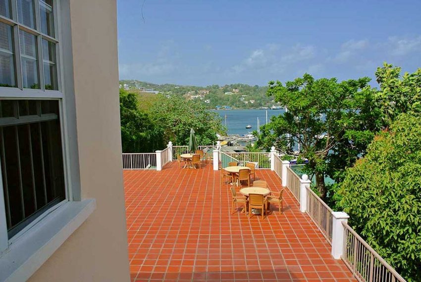 St.-Lucia-Homes-Real-Estate---Poinsettia-Villa----Ocean-View--cat065---rooftop-