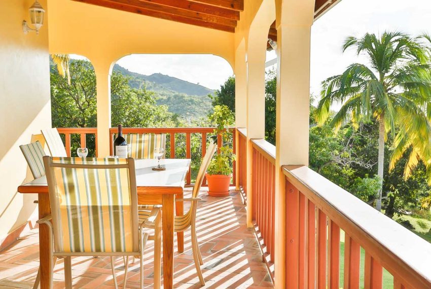 St-Lucia-Homes-Real-Estate---Sea-Star-ALR010---Balcony---Dining